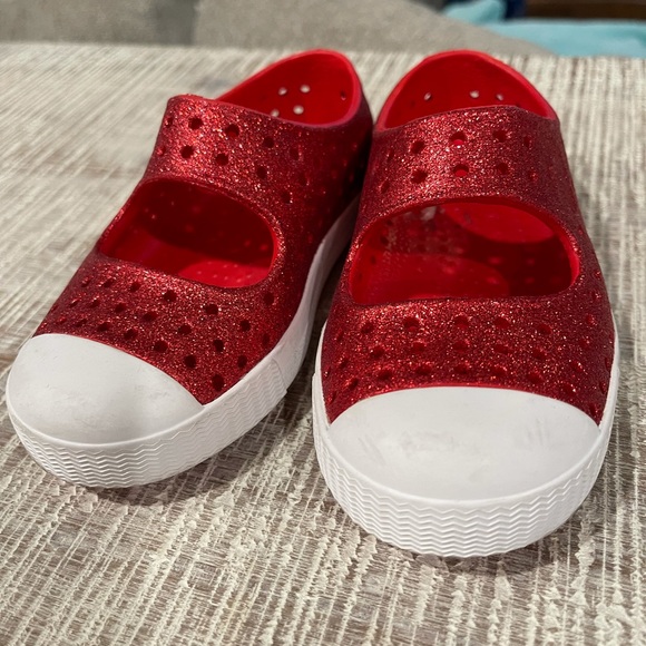 Native Shoes Other - Native Girl Mary Jane Red Glitter Shoes 8